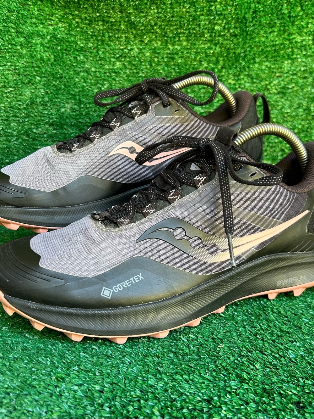 Saucony Peregrine 12 GTX Gore Tex Waterproof Trail Shoes Women's 10 S10740-20